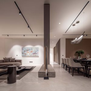 No. 23 Parsa Residence – 11-storey luxury apartments in Tehran by Hadi Teherani.